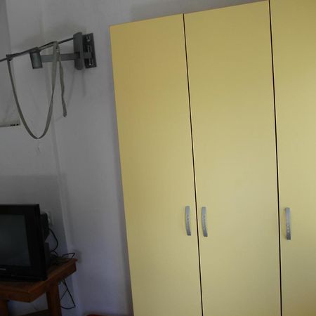 Apartments Popovic Petrovac Exteriör bild