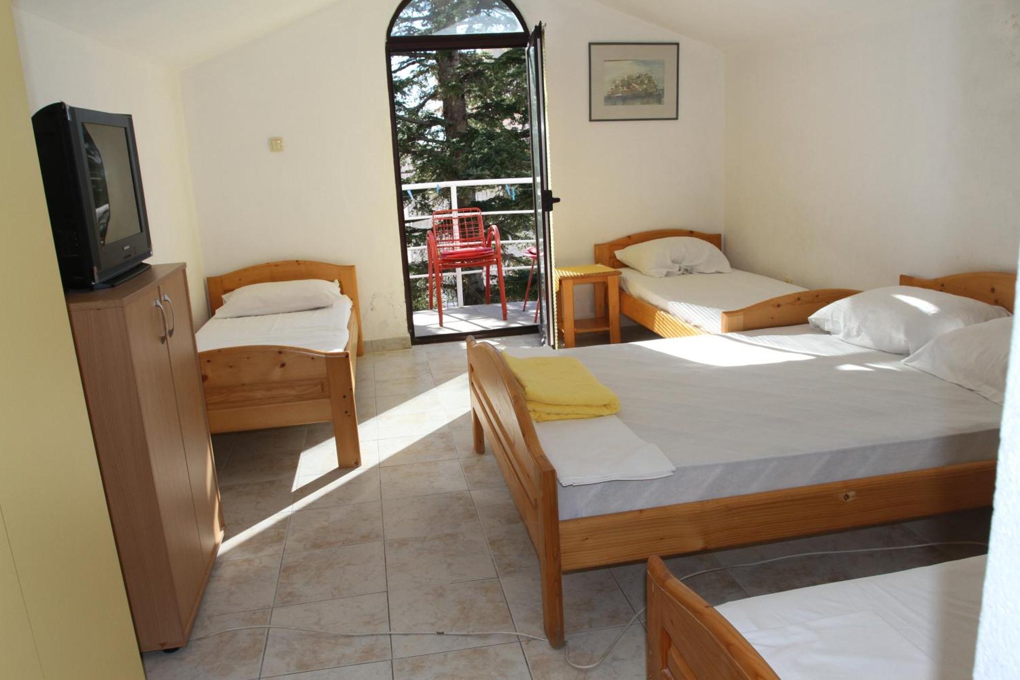 Apartments Popovic Petrovac Exteriör bild