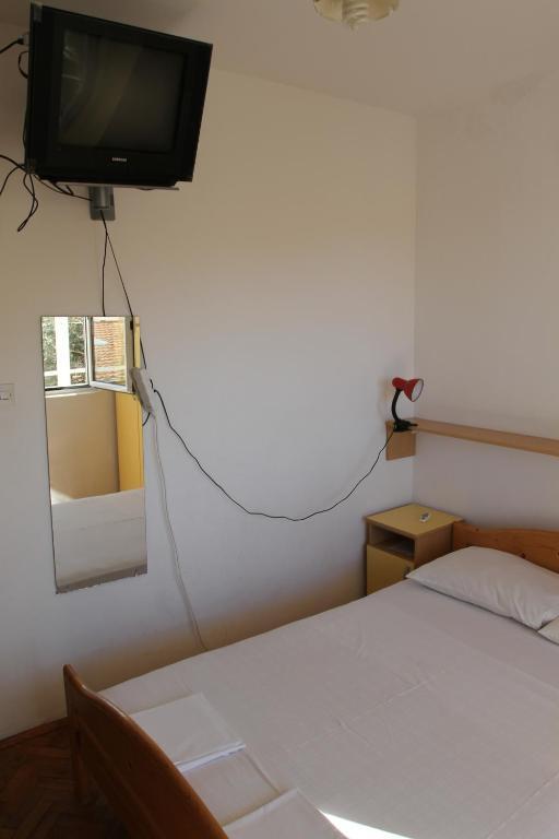 Apartments Popovic Petrovac Rum bild